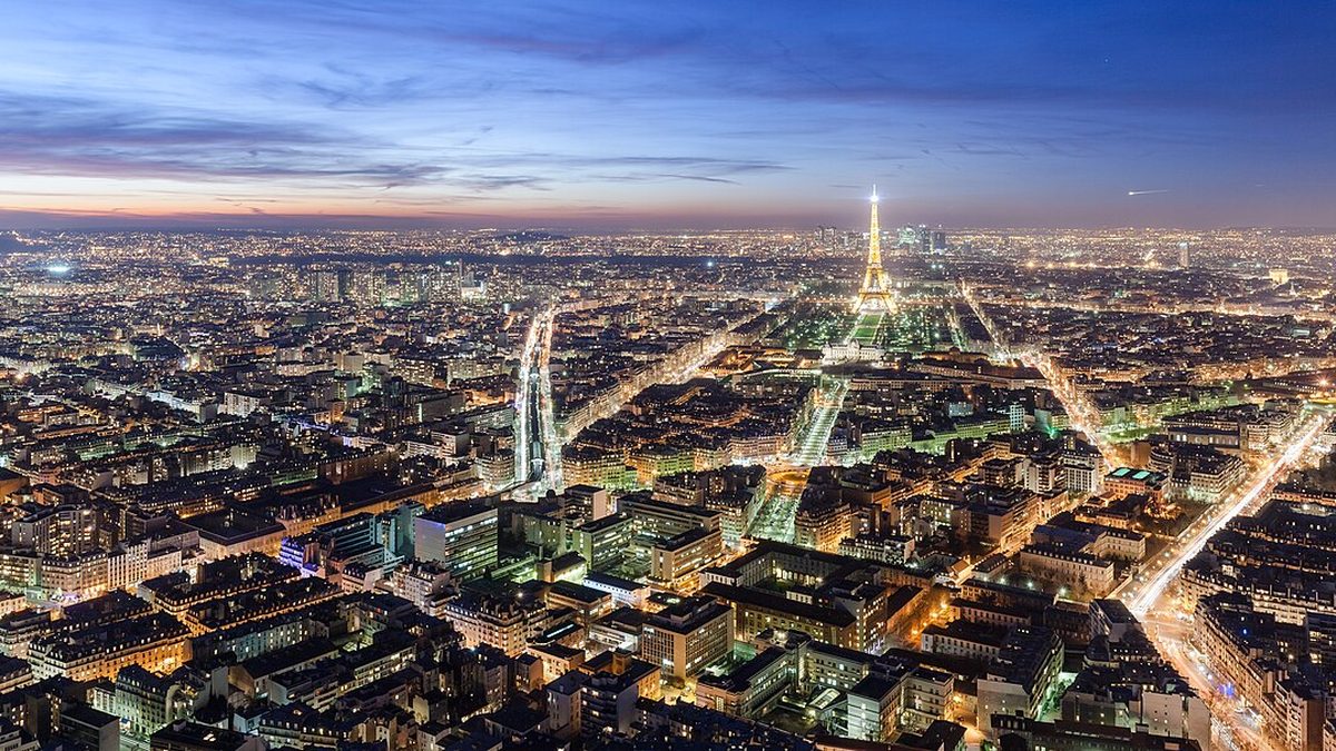 The Best Travel eSIM for Nigerians Travelling to France